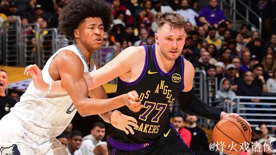 詹姆斯31+9+6东契奇34+6+8 湖人主场力擒灰熊 詹姆斯31+9+6东契奇34+6+8 湖人主场力擒灰熊